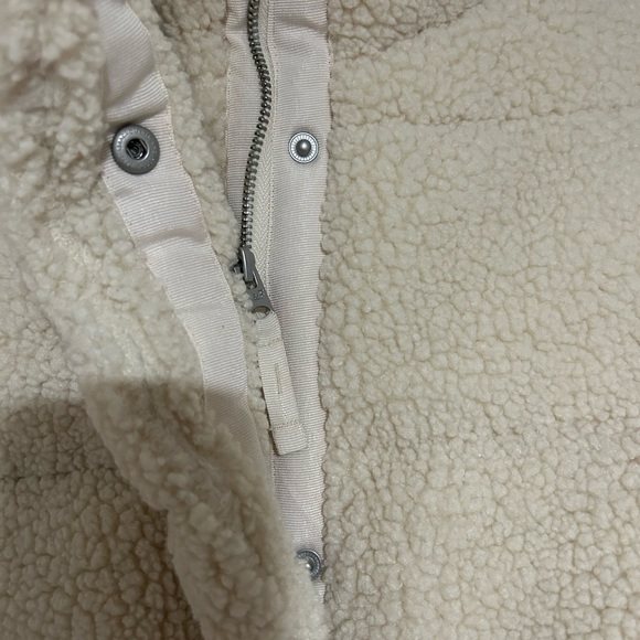 Abercrombie Puffer - Picture 2 of 3